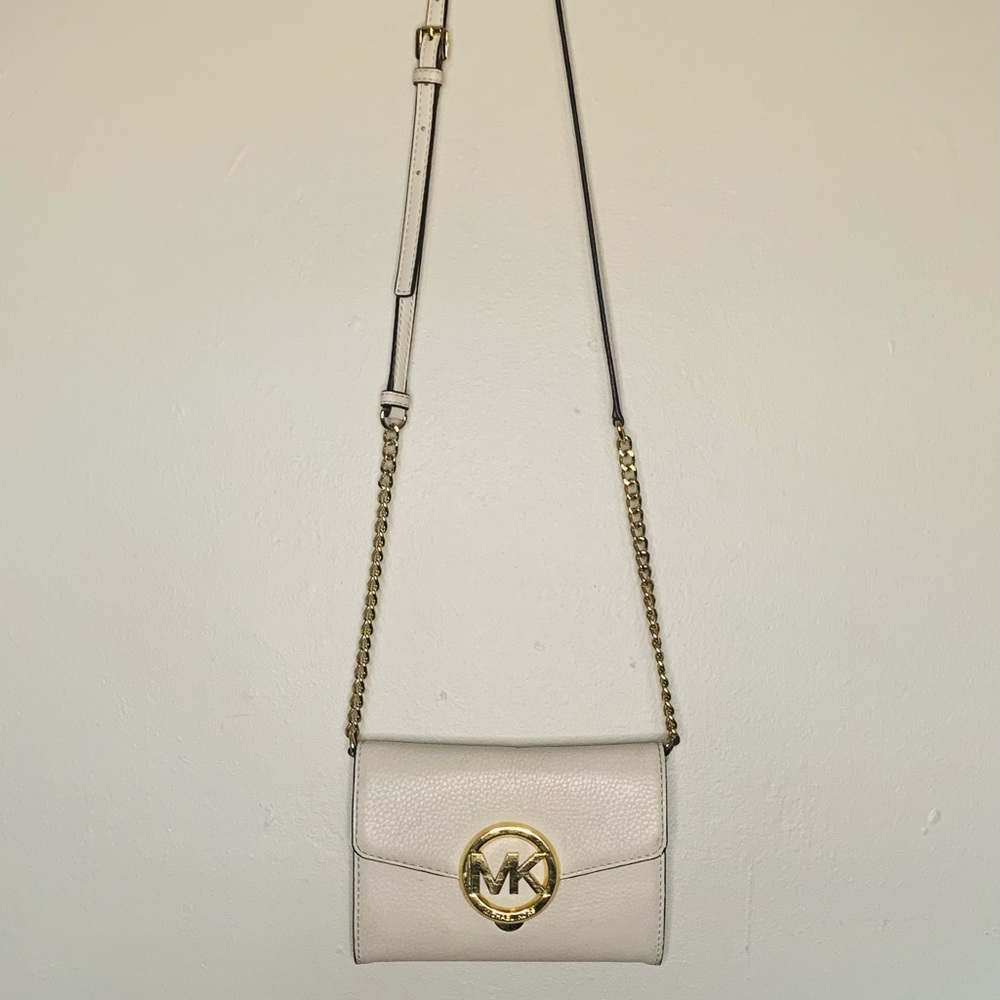 Micheal Kors crossbody